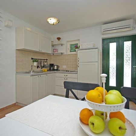 Apartamento Steinhaus Dalmatien Podaca Exterior foto